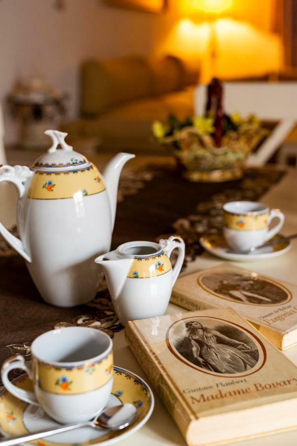 Hsh Suites Barrio Santa Cruz Sewilla Zewnętrze zdjęcie