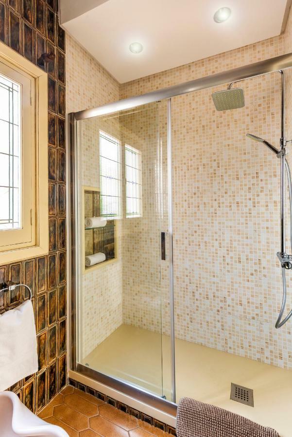 Hsh Suites Barrio Santa Cruz Sewilla Zewnętrze zdjęcie