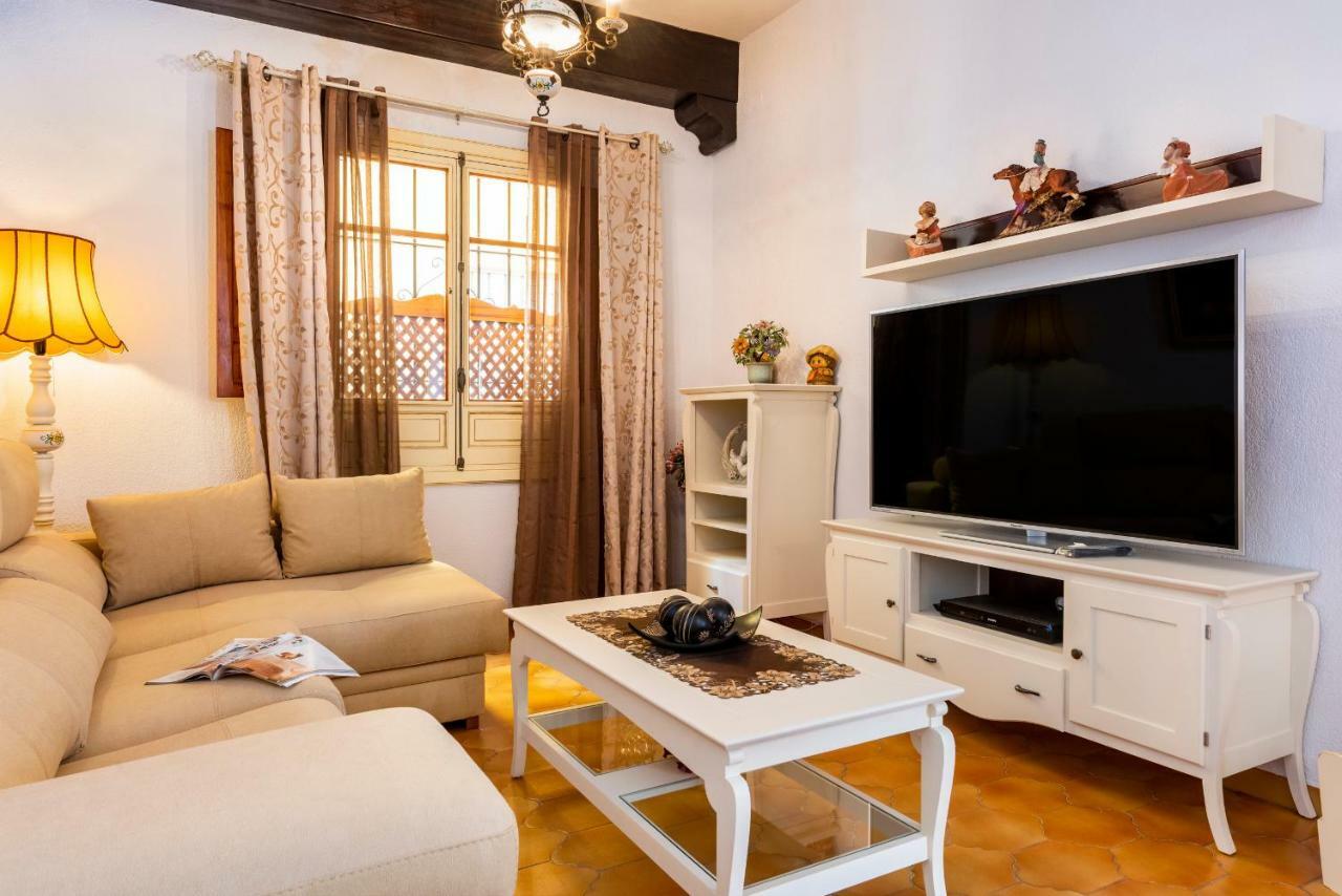 Hsh Suites Barrio Santa Cruz Sewilla Zewnętrze zdjęcie